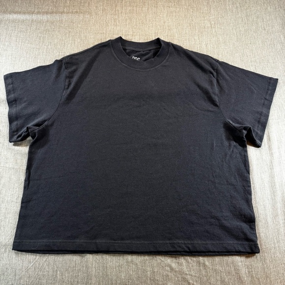 Urban Outfitters BDG Dark Grey / Black Shirt New With Tags Small unisex Gray - Picture 1 of 7